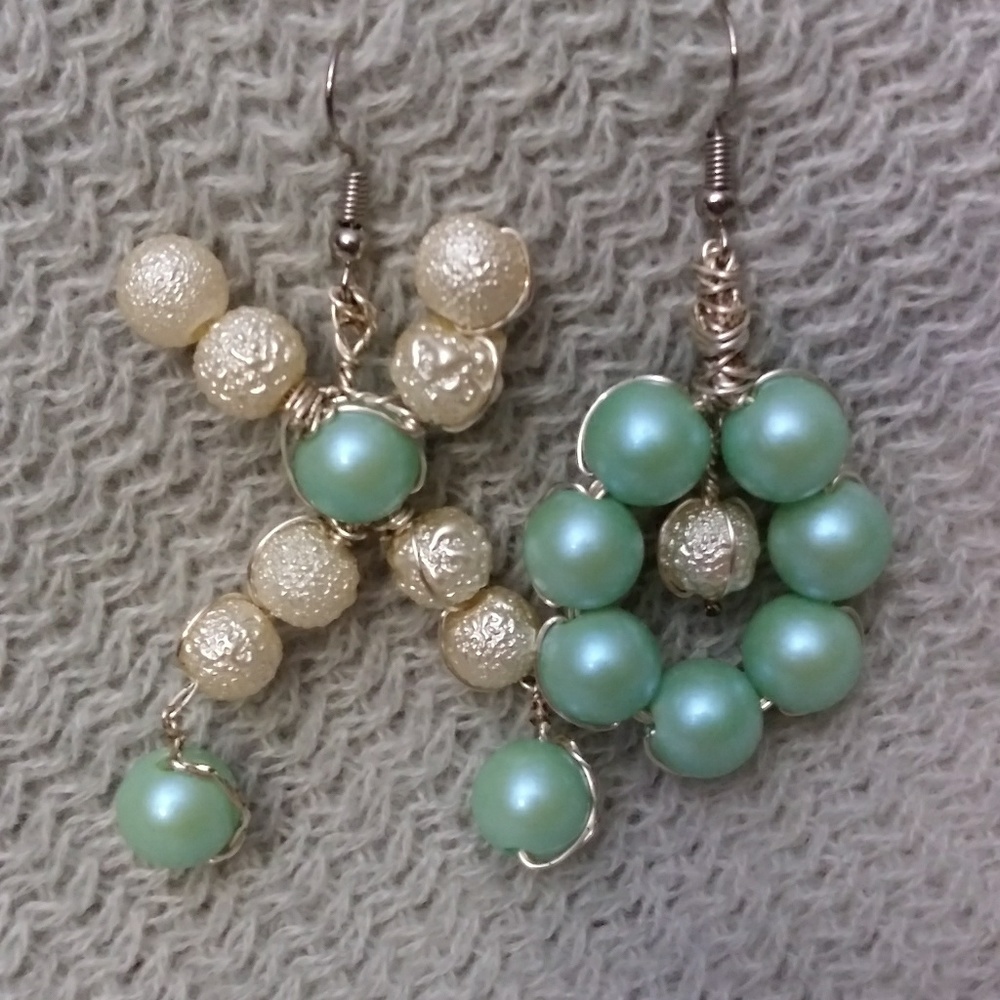 X and O earrings